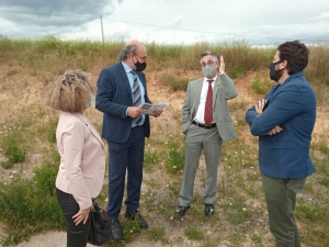 El teixit empresarial demana al conseller Ramon Tremosa la necessitat de disposar de més sòl industrial per atraure nova activitat i evitar la deslocalització empresarial